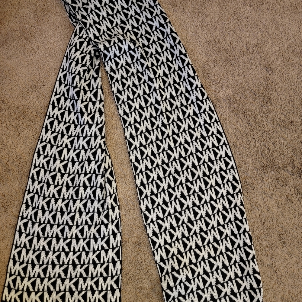 Michael Kors Scarf
